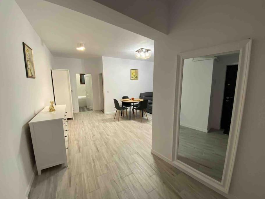 Zamca 08 Apartment Suceava Luaran gambar